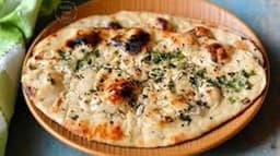 Garlic Naan (1Pc)